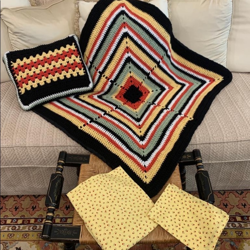 Crochet Baby Blanket Set, sheet & pillow cover.